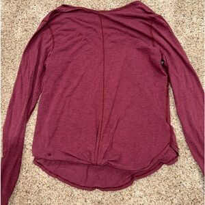 lululemon size 8 maroon long sleeve shirt